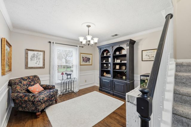 457 Whitfield Drive, Lexington, KY 40515