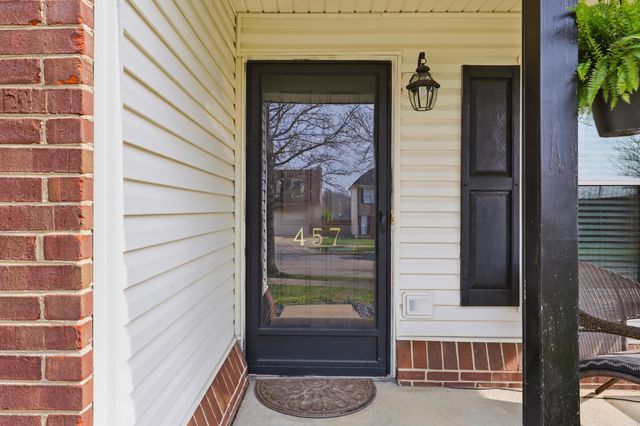 457 Whitfield Drive, Lexington, KY 40515