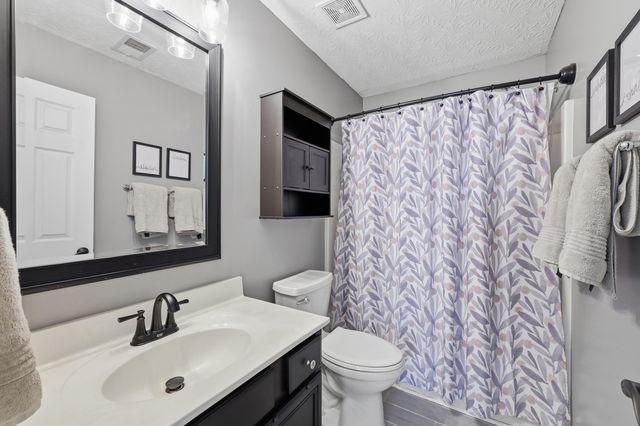 457 Whitfield Drive, Lexington, KY 40515