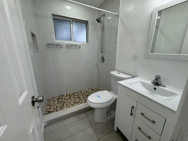 1235 Beach Road 4, Singer Island, FL 33404