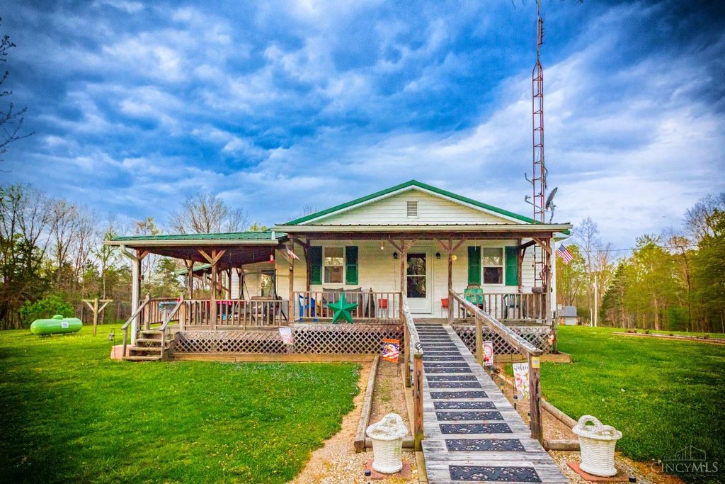 5490 Brier Ridge Road, West Union, OH 45693