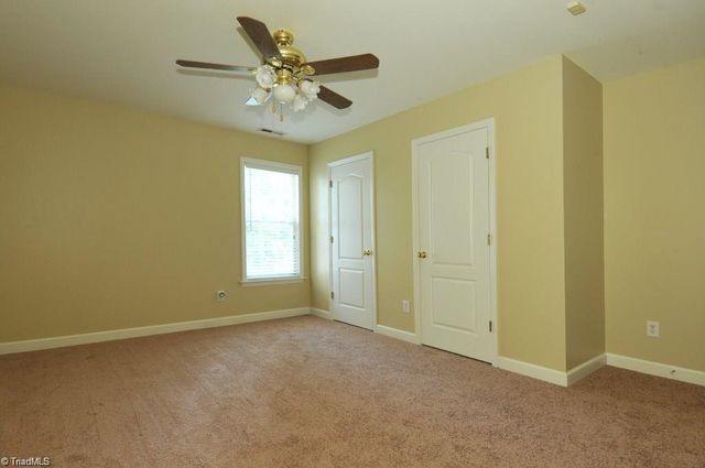 128 Troonsway Road, Winston-salem, NC 27127