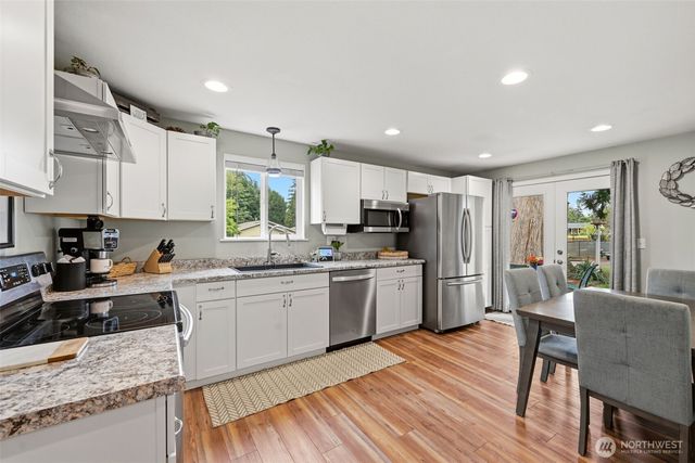 15919 119th Avenue E, Puyallup, WA 98374
