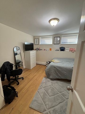 503 Park Drive 1, Boston, MA 02215