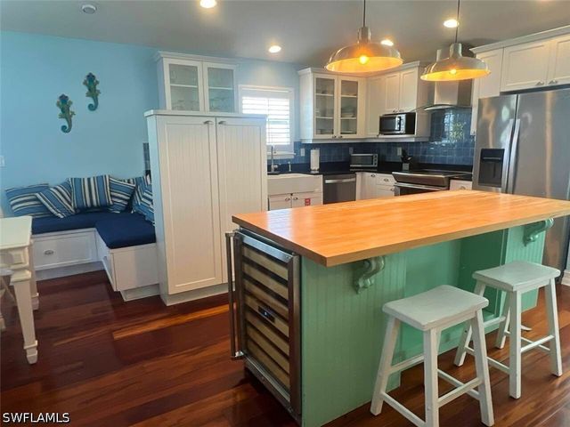 104 Washington AVE, Fort Myers Beach, FL 33931