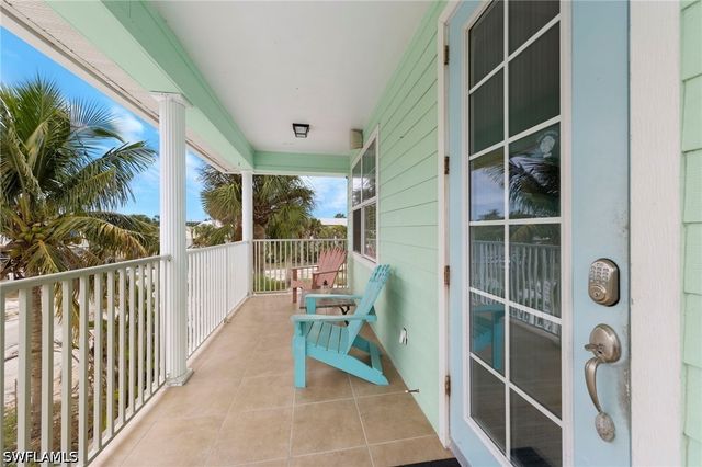 104 Washington AVE, Fort Myers Beach, FL 33931