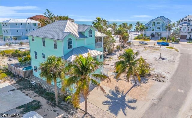 104 Washington AVE, Fort Myers Beach, FL 33931