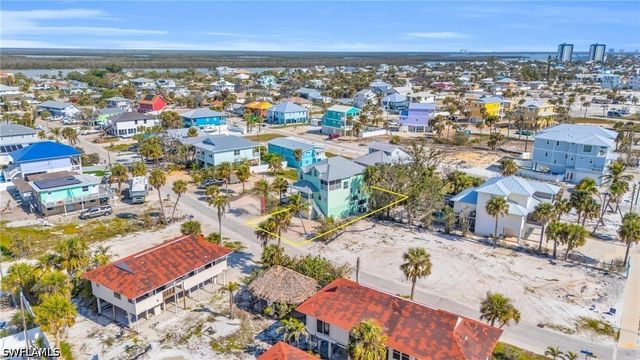 104 Washington AVE, Fort Myers Beach, FL 33931