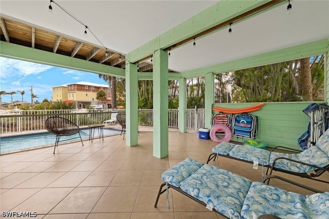 104 Washington AVE, Fort Myers Beach, FL 33931