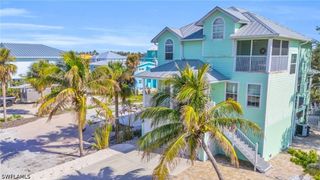 104 Washington AVE, Fort Myers Beach, FL 33931