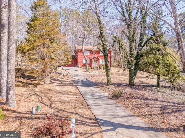 10 Laverne Court SE, Silver Creek, GA 30173