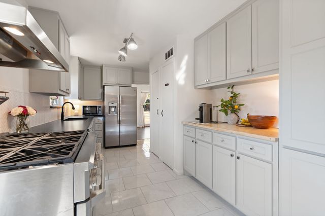 521 Ridgedale Drive, Richardson, TX 75080