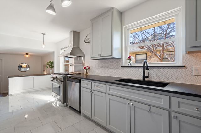 521 Ridgedale Drive, Richardson, TX 75080