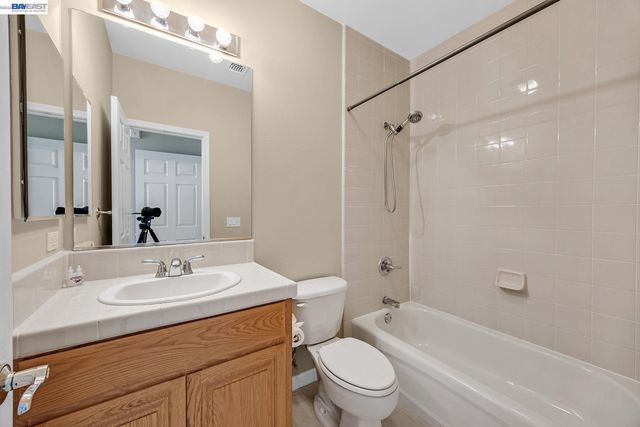 3275 Dublin Blvd 412, Dublin, CA 94568