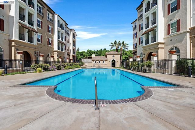 3275 Dublin Blvd 412, Dublin, CA 94568