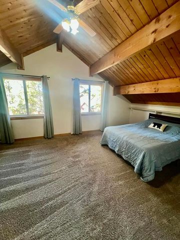 2084 5th Lane, Big Bear, CA 92314