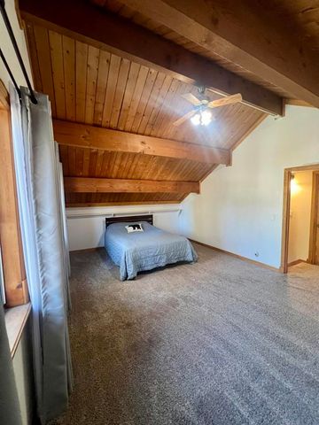 2084 5th Lane, Big Bear, CA 92314