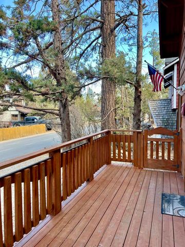 2084 5th Lane, Big Bear, CA 92314