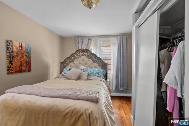 121 Schofield, Newark, NJ 07106
