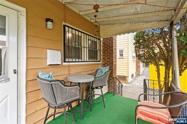 121 Schofield, Newark, NJ 07106