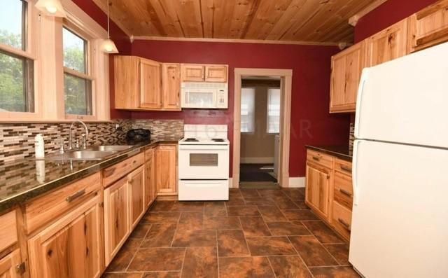 1342 3rd Avenue S, Fargo, ND 58103