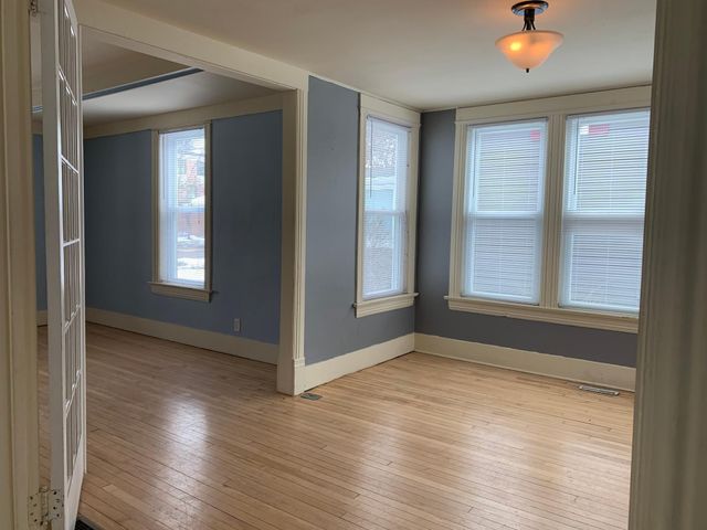 1342 3rd Avenue S, Fargo, ND 58103