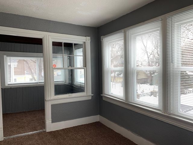 1342 3rd Avenue S, Fargo, ND 58103