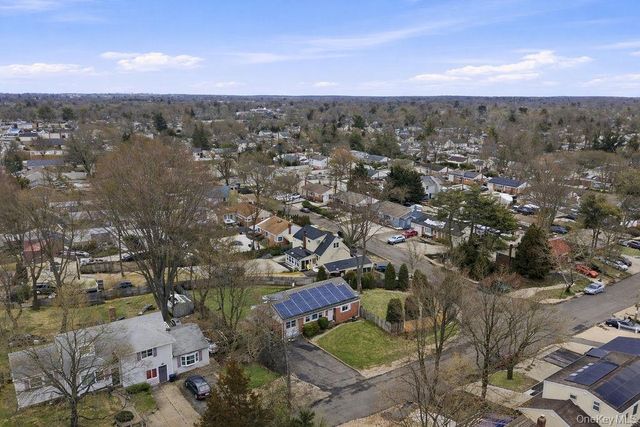 45 Oakley Drive, Huntington, NY 11746