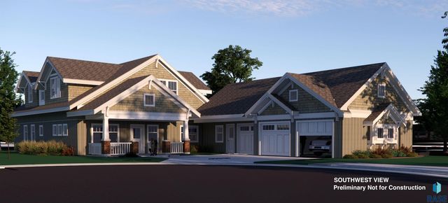 212 E 34th St Street, Sioux Falls, SD 57105