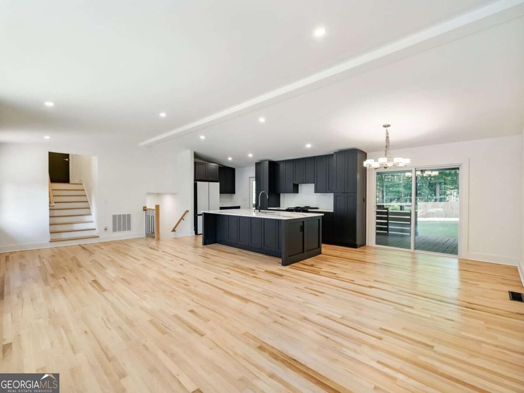 3344 N Embry Circle, Atlanta, GA 30341 — photo 5