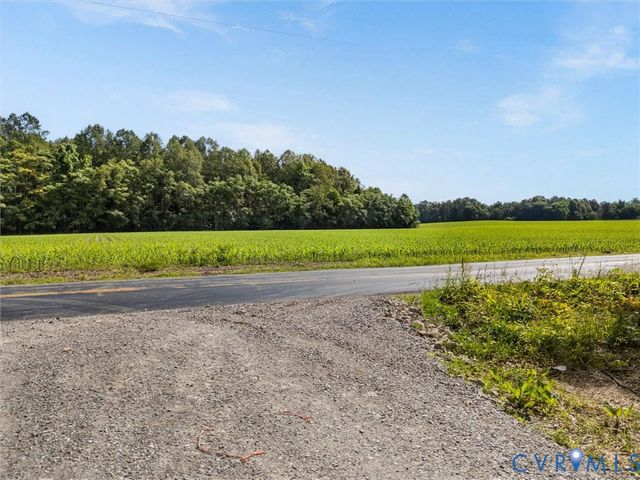 18801 The Glebe Ln, Providence Forge, VA 23030