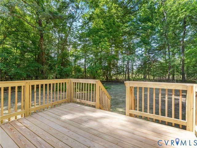18801 The Glebe Ln, Providence Forge, VA 23030