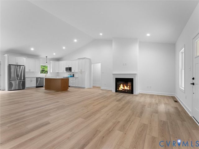 18801 The Glebe Ln, Providence Forge, VA 23030