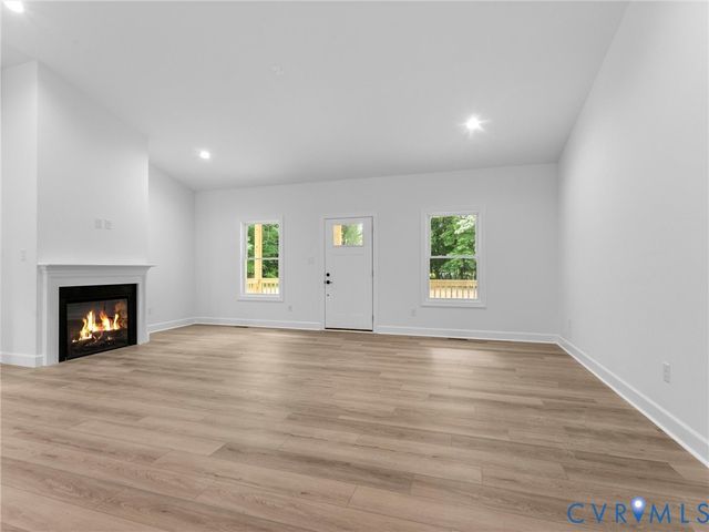 18801 The Glebe Ln, Providence Forge, VA 23030