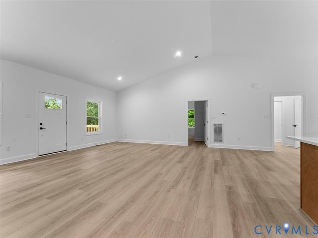 18801 The Glebe Ln, Providence Forge, VA 23030