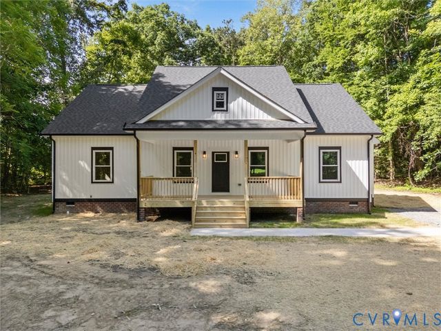 18801 The Glebe Ln, Providence Forge, VA 23030