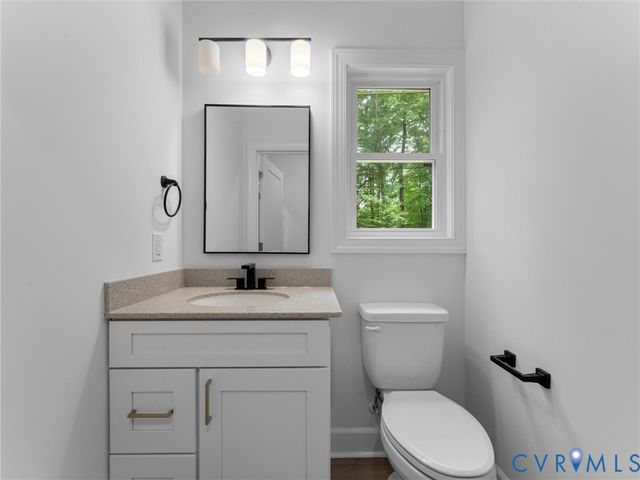 18801 The Glebe Ln, Providence Forge, VA 23030