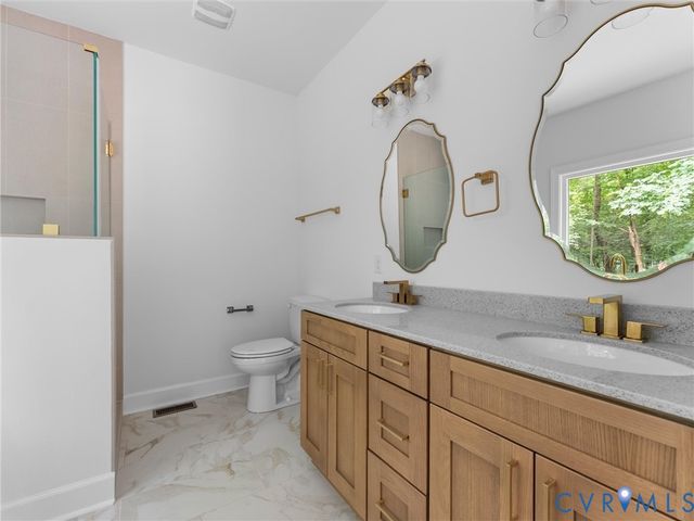 18801 The Glebe Ln, Providence Forge, VA 23030