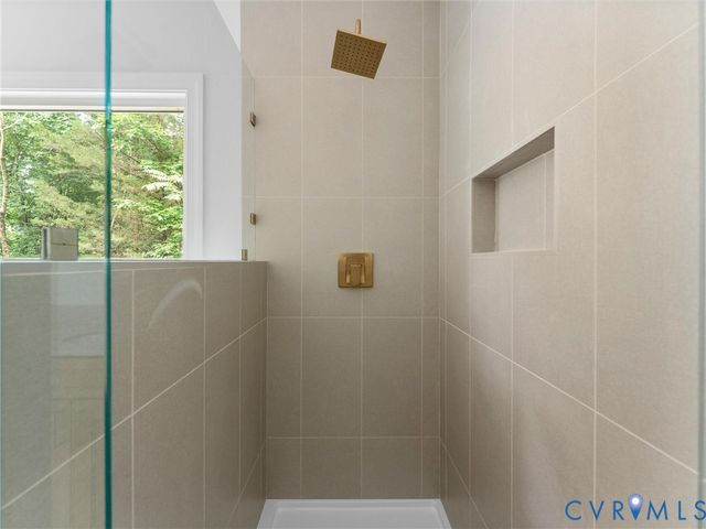 18801 The Glebe Ln, Providence Forge, VA 23030