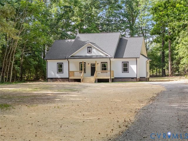 18801 The Glebe Ln, Providence Forge, VA 23030