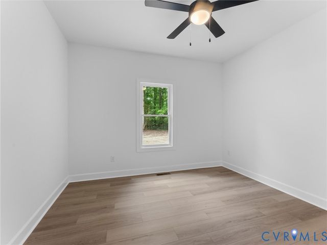 18801 The Glebe Ln, Providence Forge, VA 23030