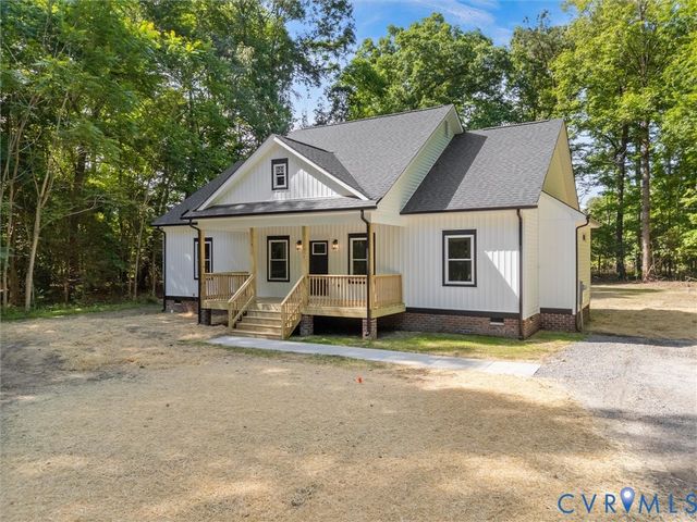 18801 The Glebe Ln, Providence Forge, VA 23030