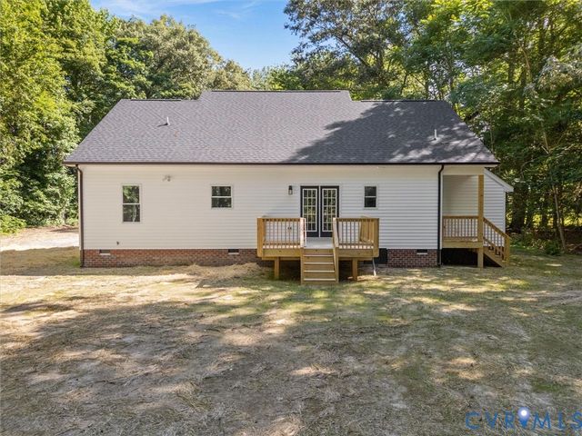 18801 The Glebe Ln, Providence Forge, VA 23030