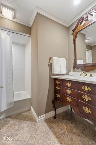 22704 Essig Avenue, Noblesville, IN 46060