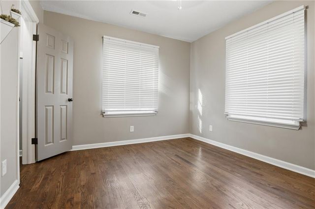 629 S Sherman Avenue, Olathe, KS 66061