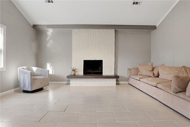 629 S Sherman Avenue, Olathe, KS 66061