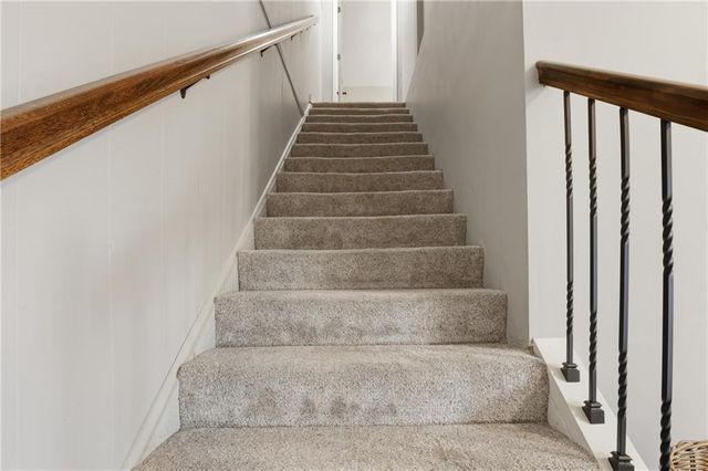 629 S Sherman Avenue, Olathe, KS 66061