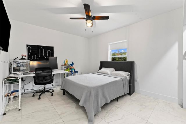 420 NW 44th Ave, Miami, FL 33126