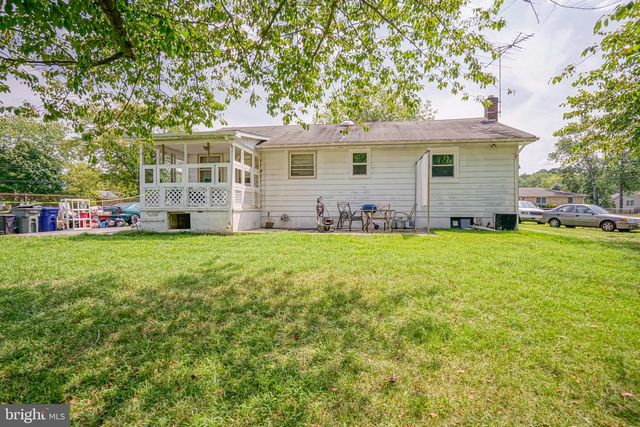 28 MALAGA TERRACE, Malaga, NJ 08328