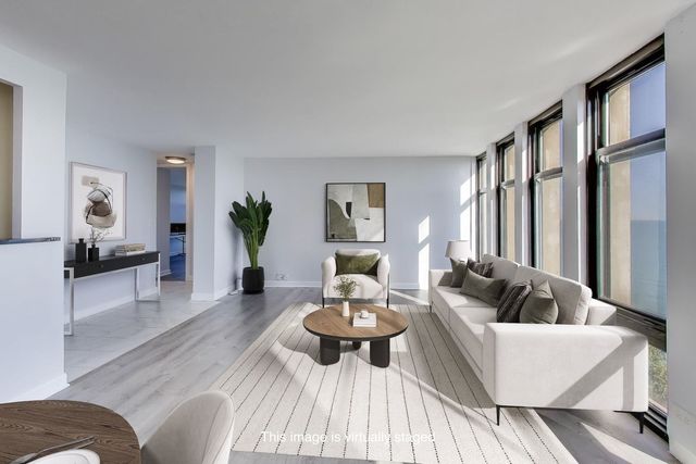 6700 S South Shore Drive 11A, Chicago, IL 60649